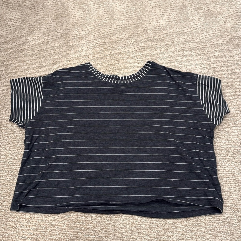Lululemon Cates Tee